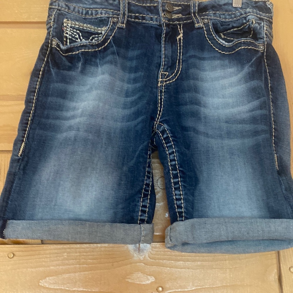 Vigoss size 10 embellished shorts